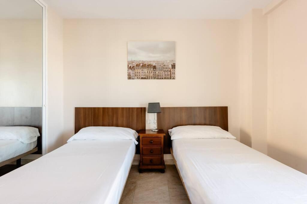 Ferienwohnung Amplio Con Vistas Al Mar Y Piscina En Benalmádena Exterior foto