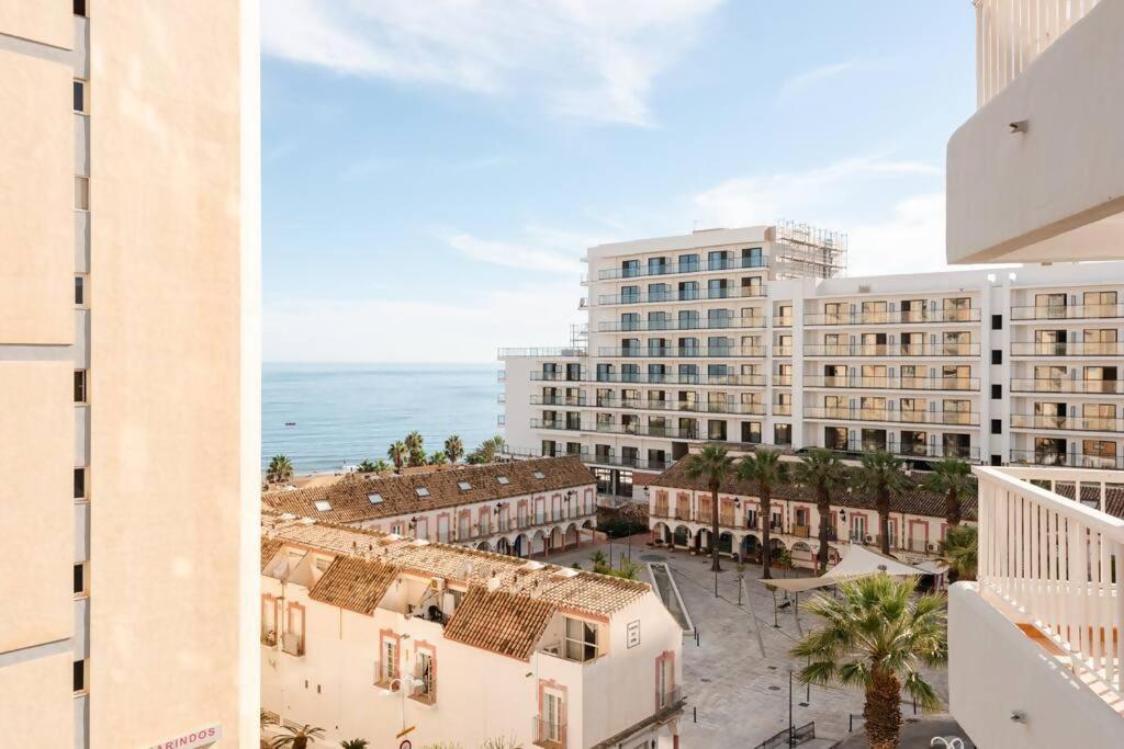 Ferienwohnung Amplio Con Vistas Al Mar Y Piscina En Benalmádena Exterior foto